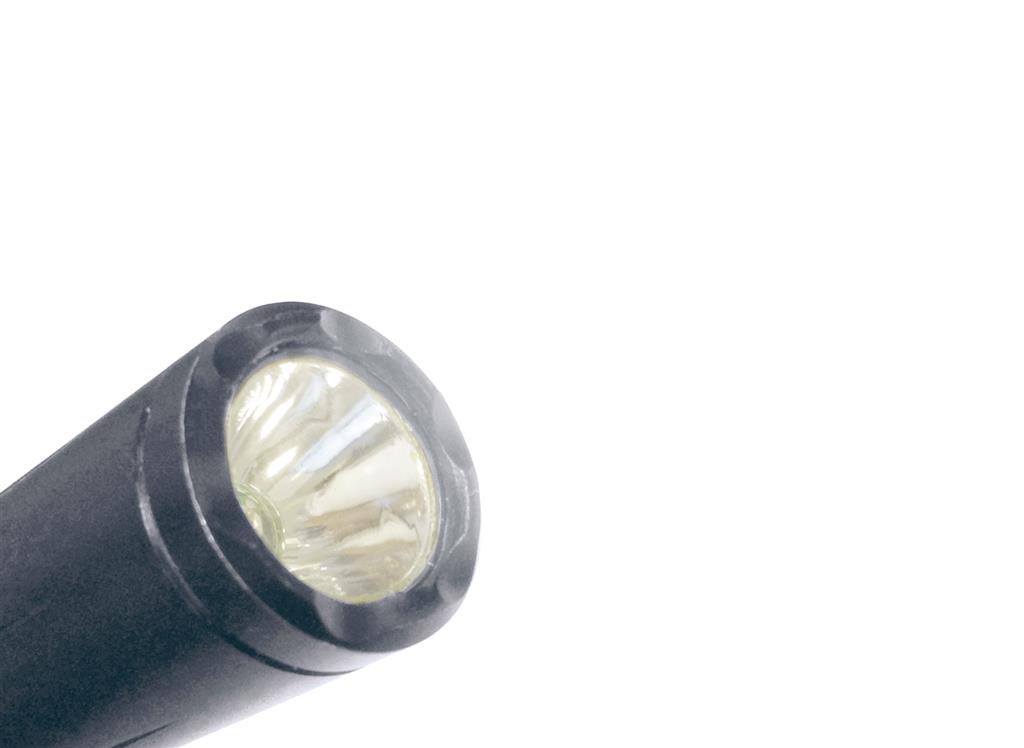 KW Alu-LED-Taschenlampe mit Zoom