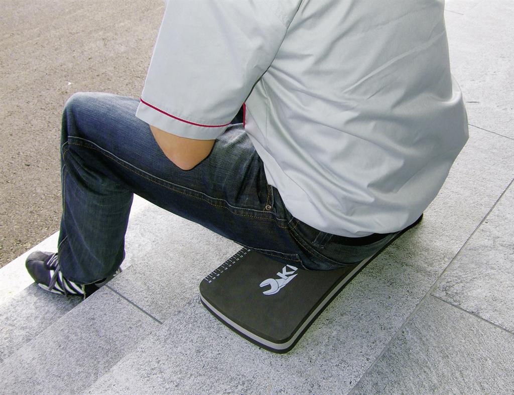 Knee- and seat pad